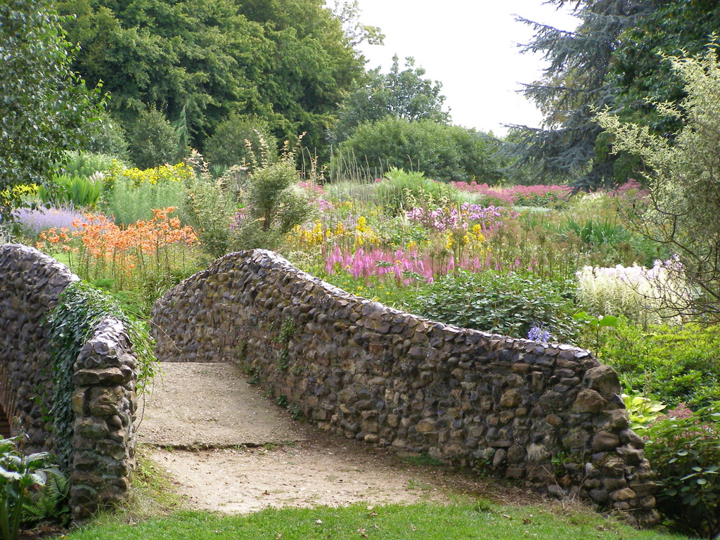 Bressingham, Summer