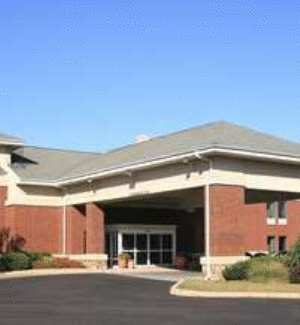 Hampton Inn & Suites Newtown
