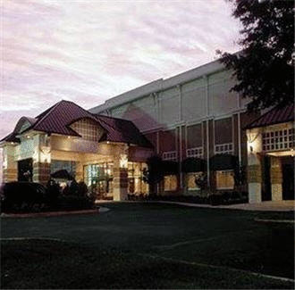 Fredericksburg Hospitality House Hotel