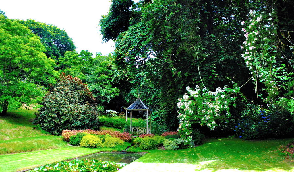 Pond, Jardins de Kerdalo