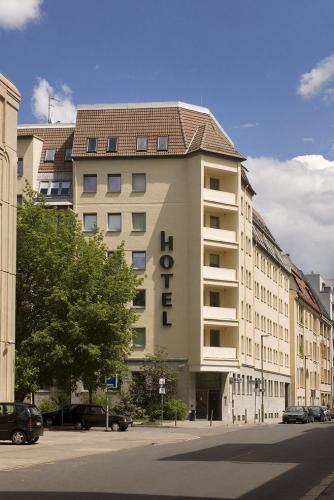 Dietrich-Bonhoeffer-Hotel
