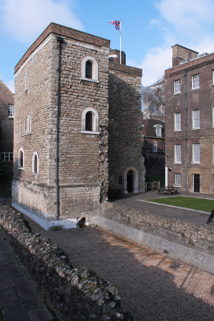 Westminster Palace Jewel Tower Garden
