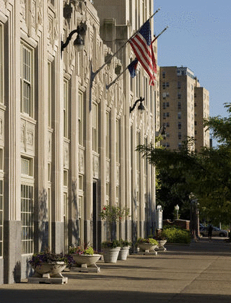 Chase Park Plaza Hotel