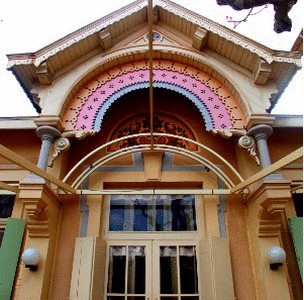 Logis L'arbousier - Hotel De La Paix