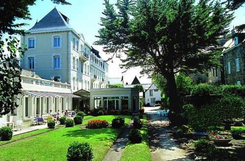 Grand Hotel De Courtoisville