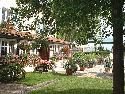 Logis Hotel La Grange Du Relais