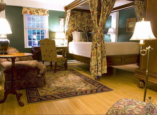 Three Chimneys Inn