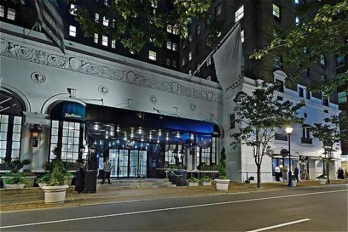 Radisson Plaza-Warwick Hotel Philadelphia