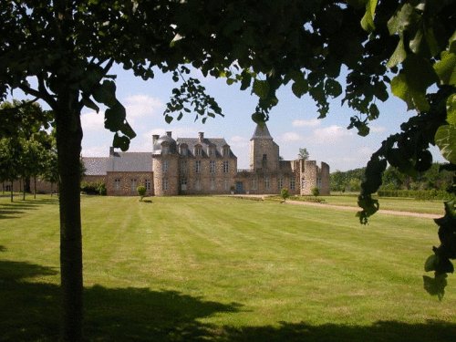 Chateau Du Bois Guy