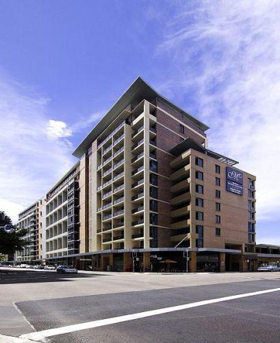 Meriton Serviced Apartments - Parramatta