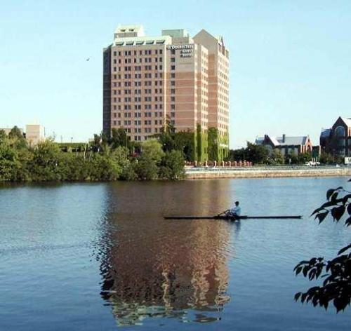 Doubletree Guest Suites Boston