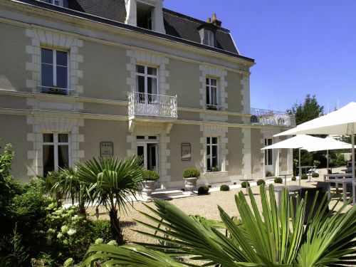 Le Pavillon Des Lys