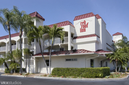 Red Roof Inn & Suites Naples