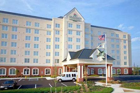 Country Inn & Suites Newark Airport