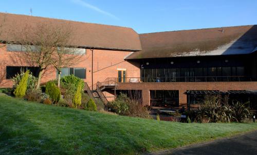Grays Hotel and Conference Centre