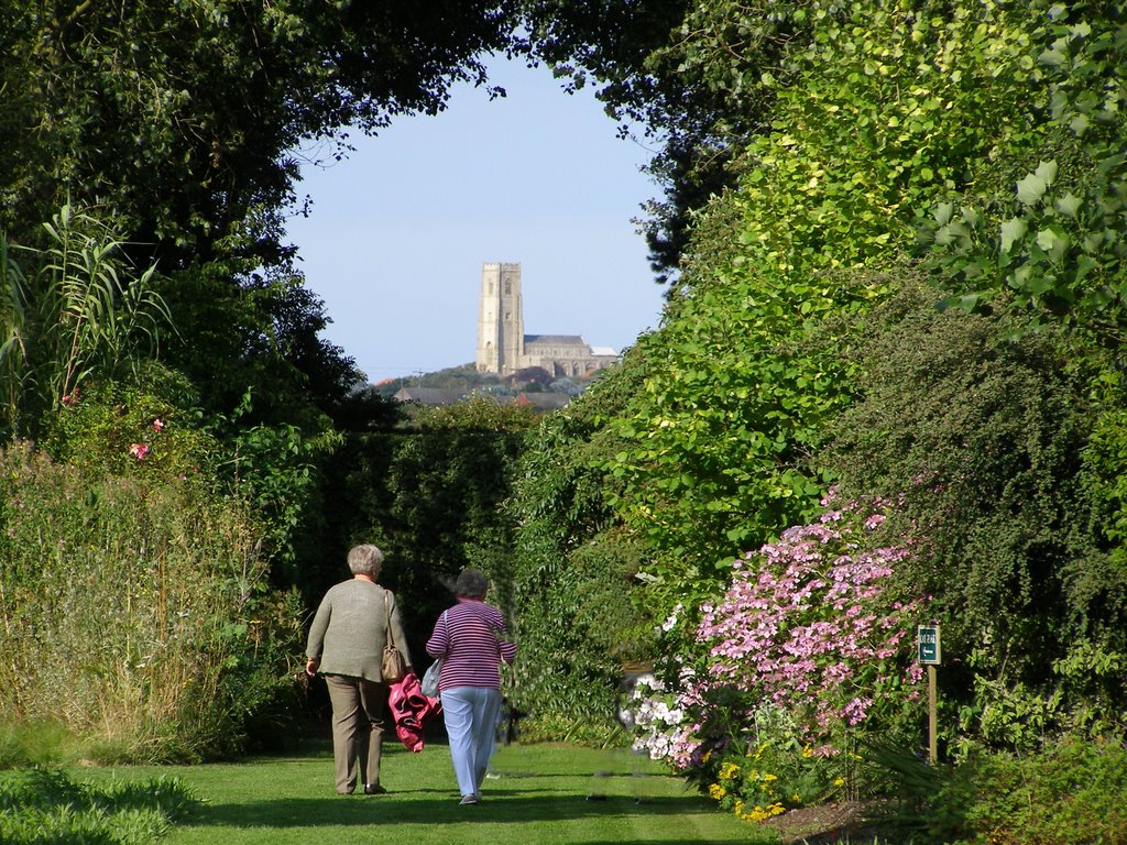 East Ruston, Summer