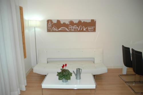 Apartamentos Edificio Palomar