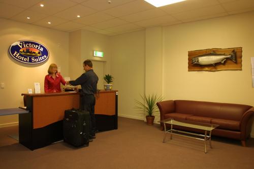 Victoria Hotel Suites