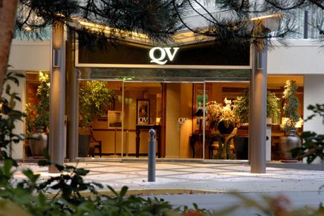 Queen Victoria Hotel & Suites