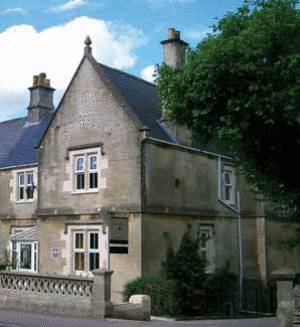 Lorne House Bed & Breakfast