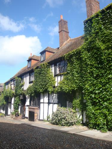 Mermaid Inn