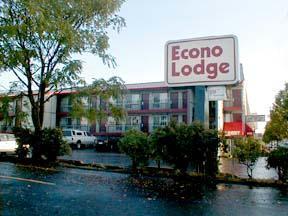 Econo Lodge East Port