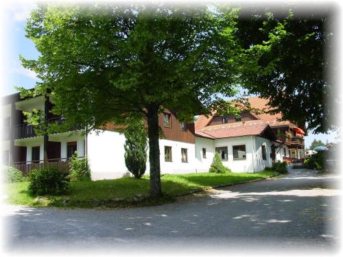 Hotel Oberland - Zauberkabinett