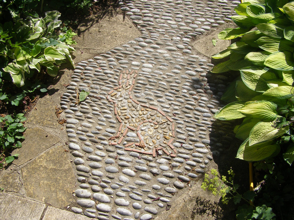 Cobbles, Stone House
