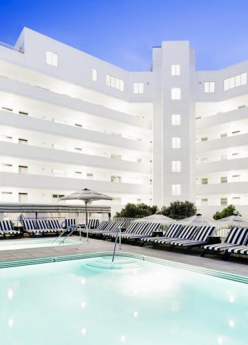 Hotel Shangri-La