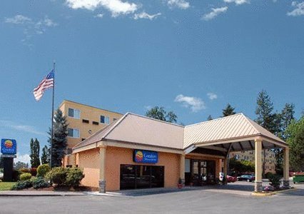 Comfort Inn & Suites Beaverton