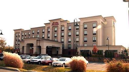 Hampton Inn & Suites Laval Quebec Canada