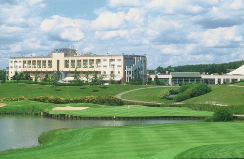 Novotel Saint Quentin Golf National