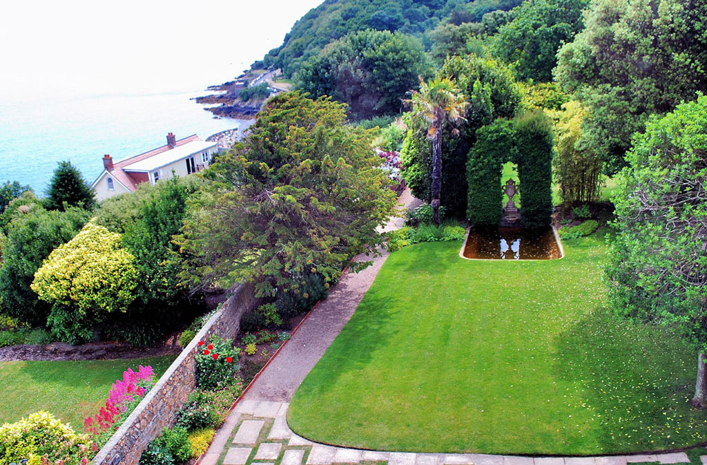 Hauteville House Garden