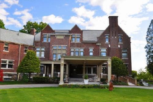 Wilburton Inn