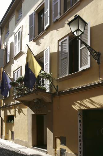 Hotel Cervetta 5