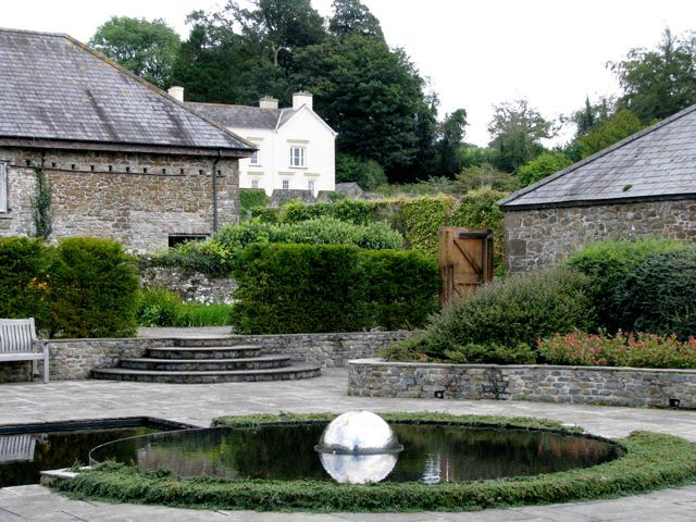 Aberglasney Gardens, Wales