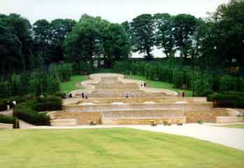 Alnwick garden2