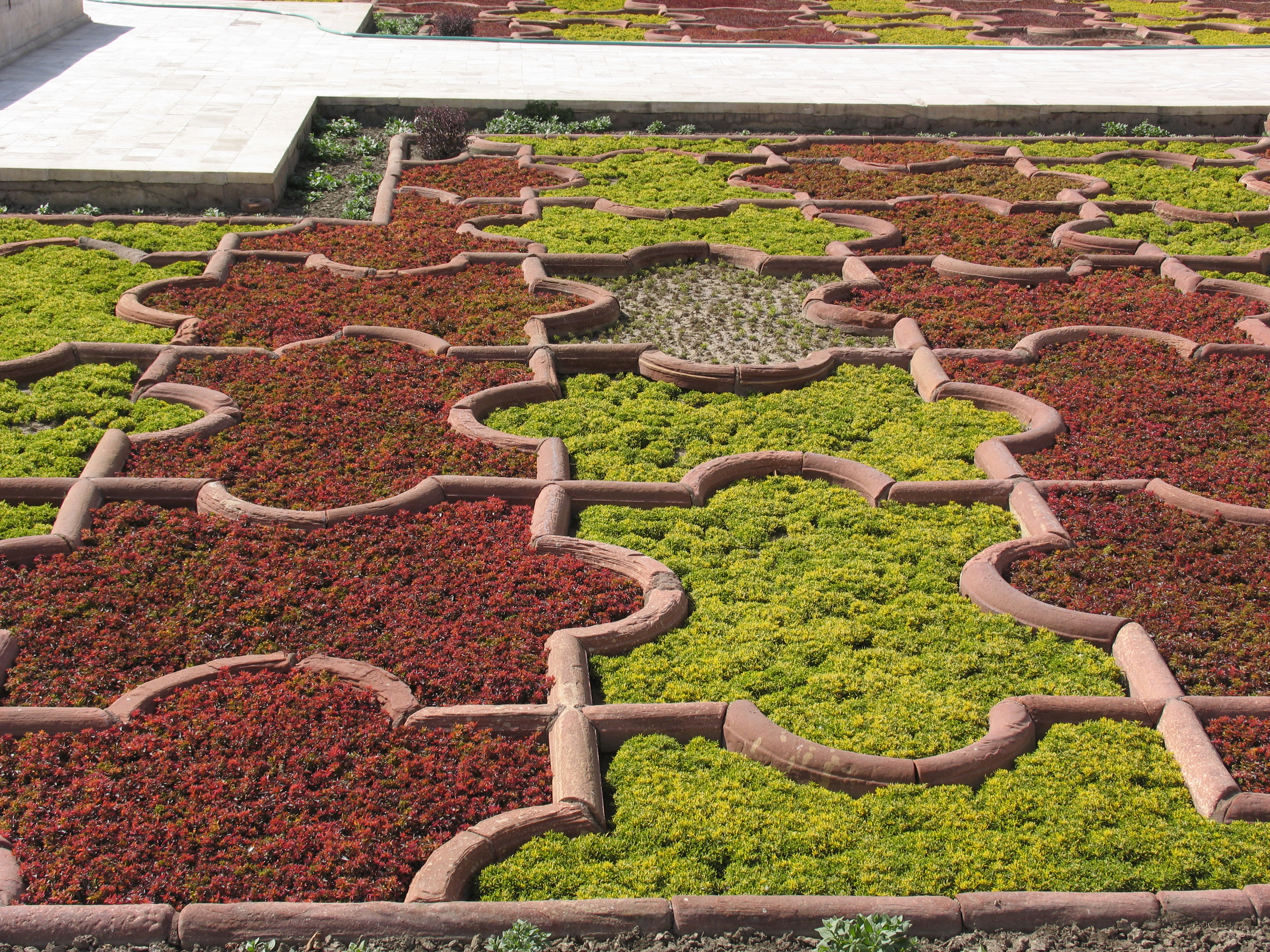 Anguri Bagh (Grape Garden) Gardenvisit.com