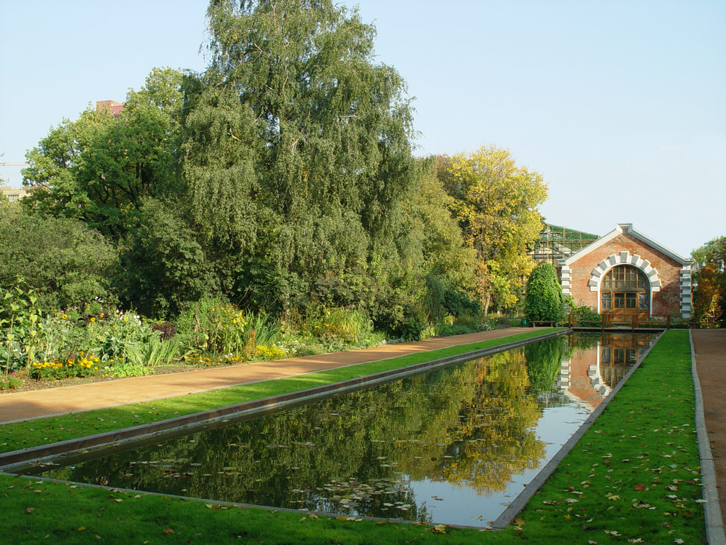 Aptekarsky Botanical Garden