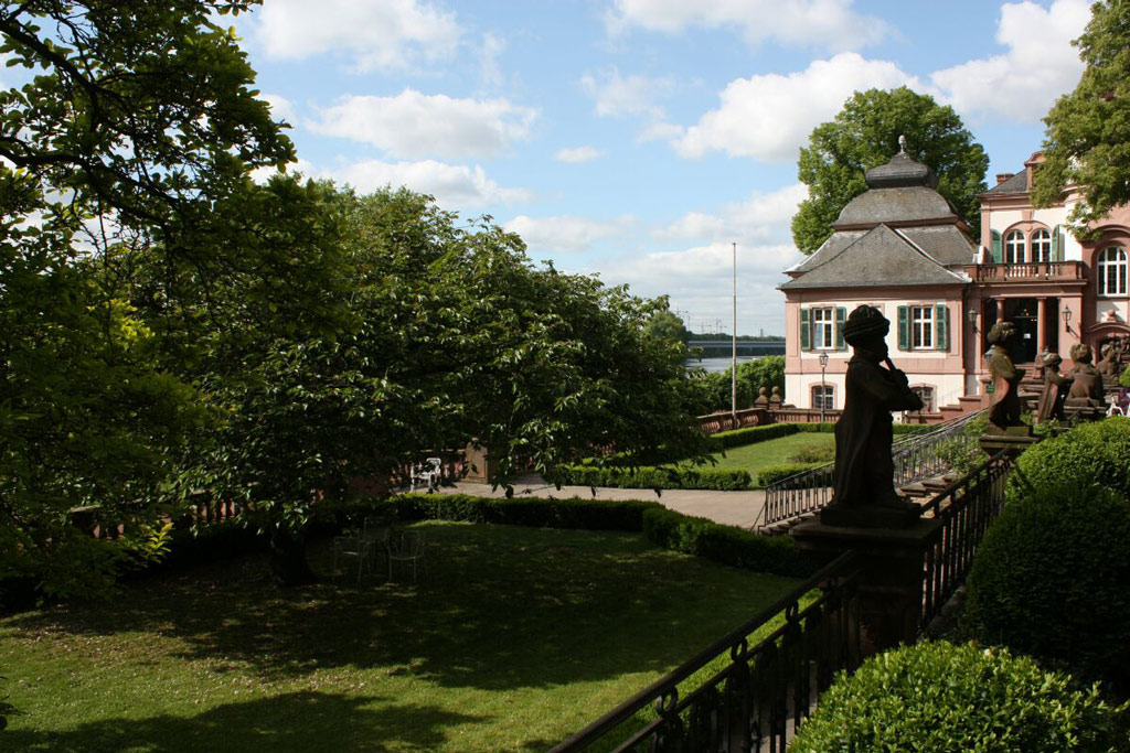 Bolongaro Garden