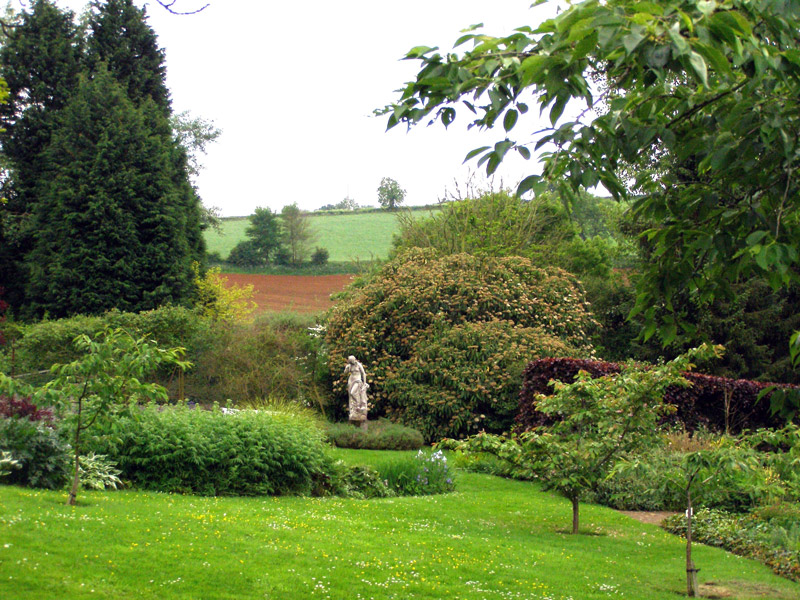 Sculpture, Brook Cottage Garden