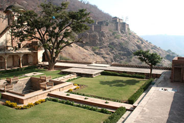 Bundi palace gardens2