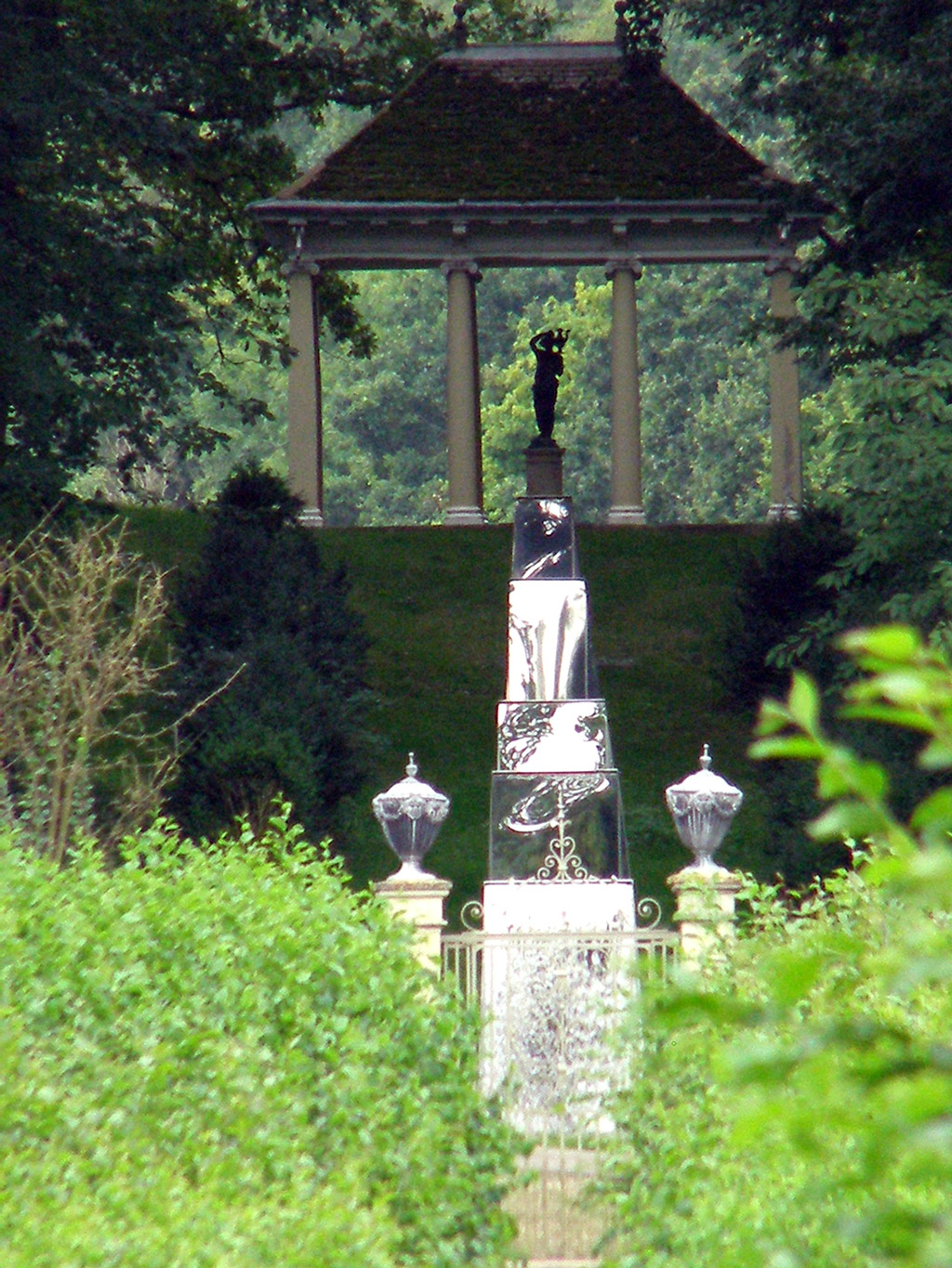 Faux Fall, Buscot Park