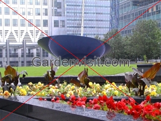 Canary Wharf Saucer