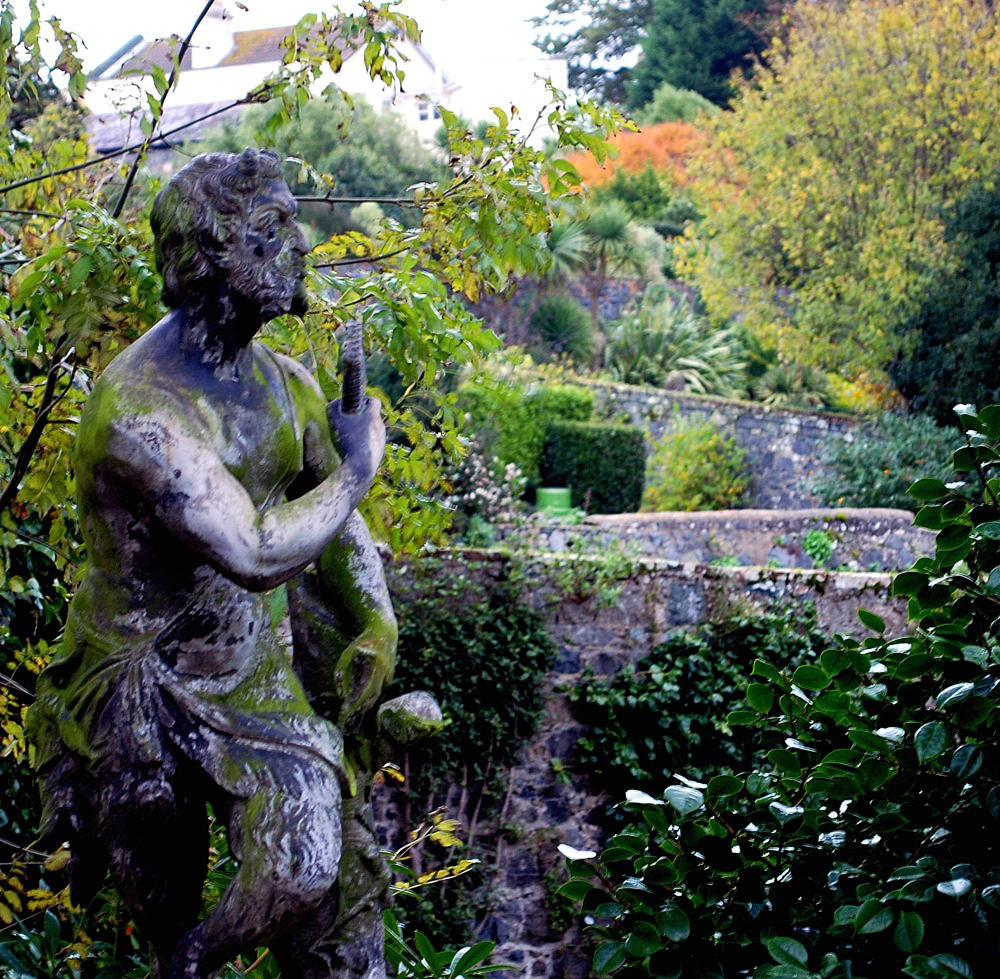 Statue, Candie Gardens