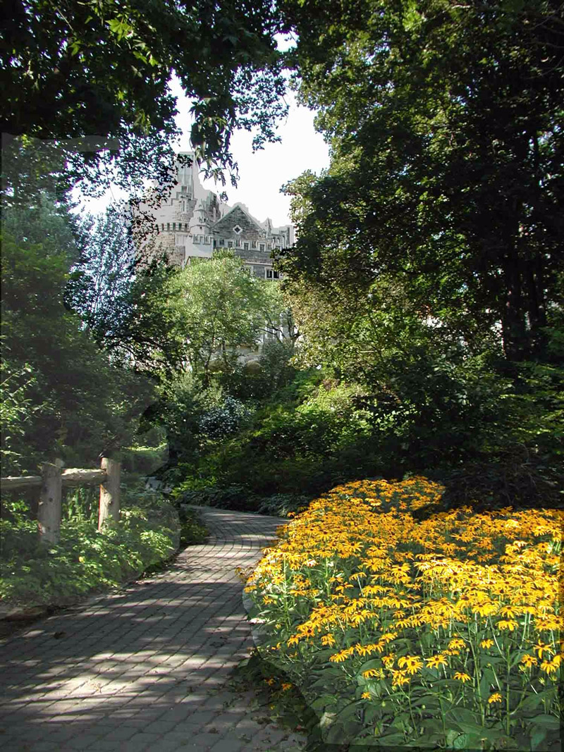 Path, Casa Loma Gardens