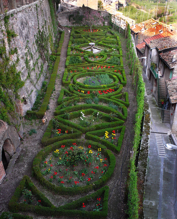 Castello Ruspoli at Vignanello 