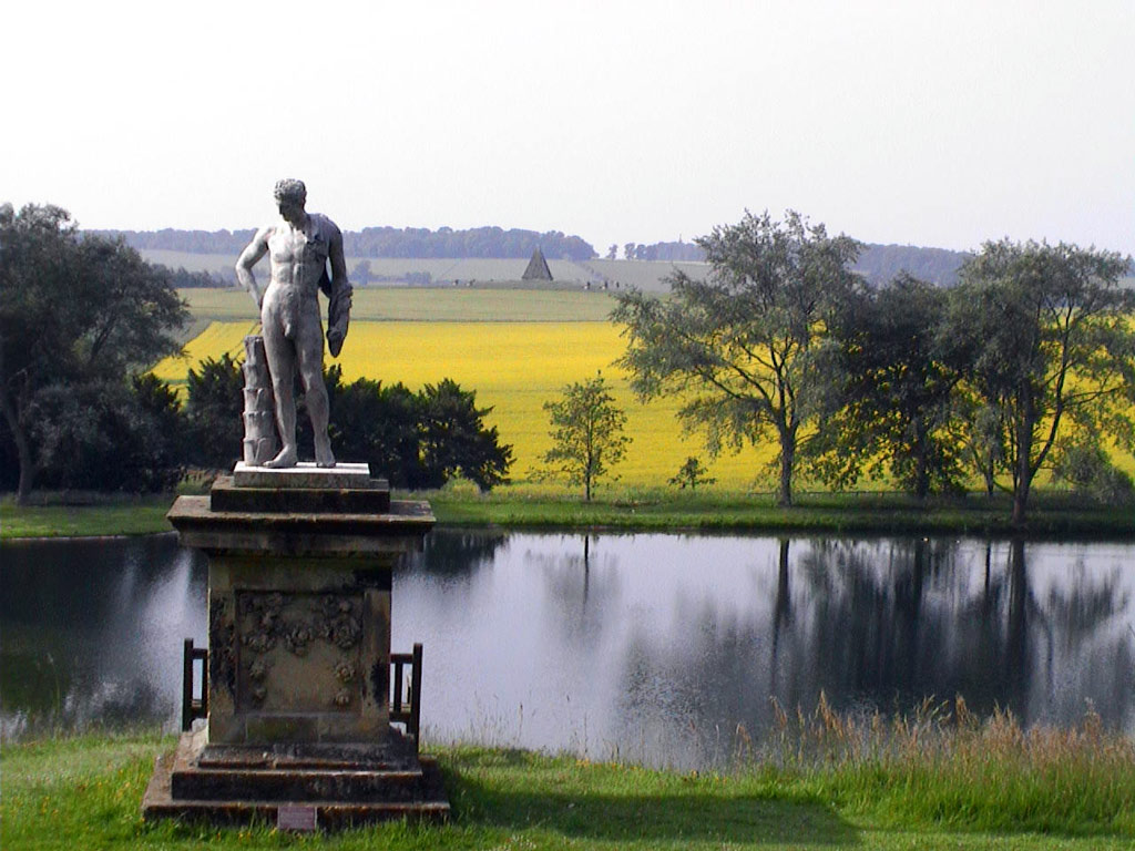 Statue, Castle Howard Garden