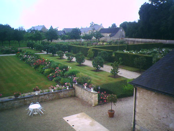 Chateau d'Audrieu Garden