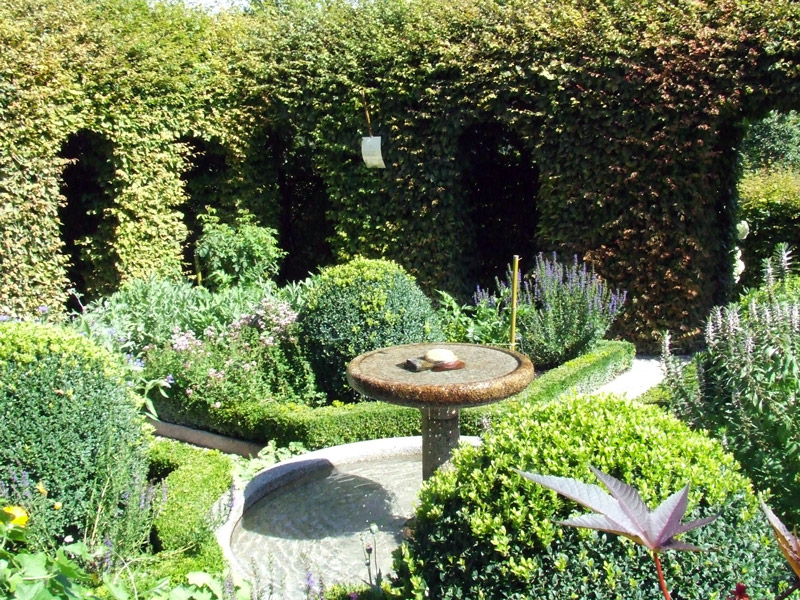 Le Labyrinthe - Jardin des Cinq Sens, Yvoire